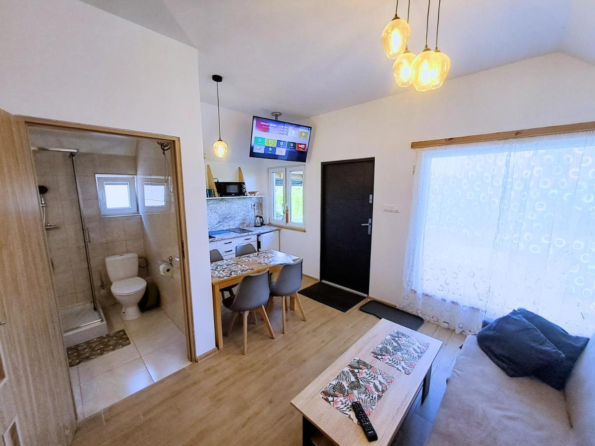 Zefir Domki Nad Morzem I Jeziorem Villa Jezierzany Ngoại thất bức ảnh
